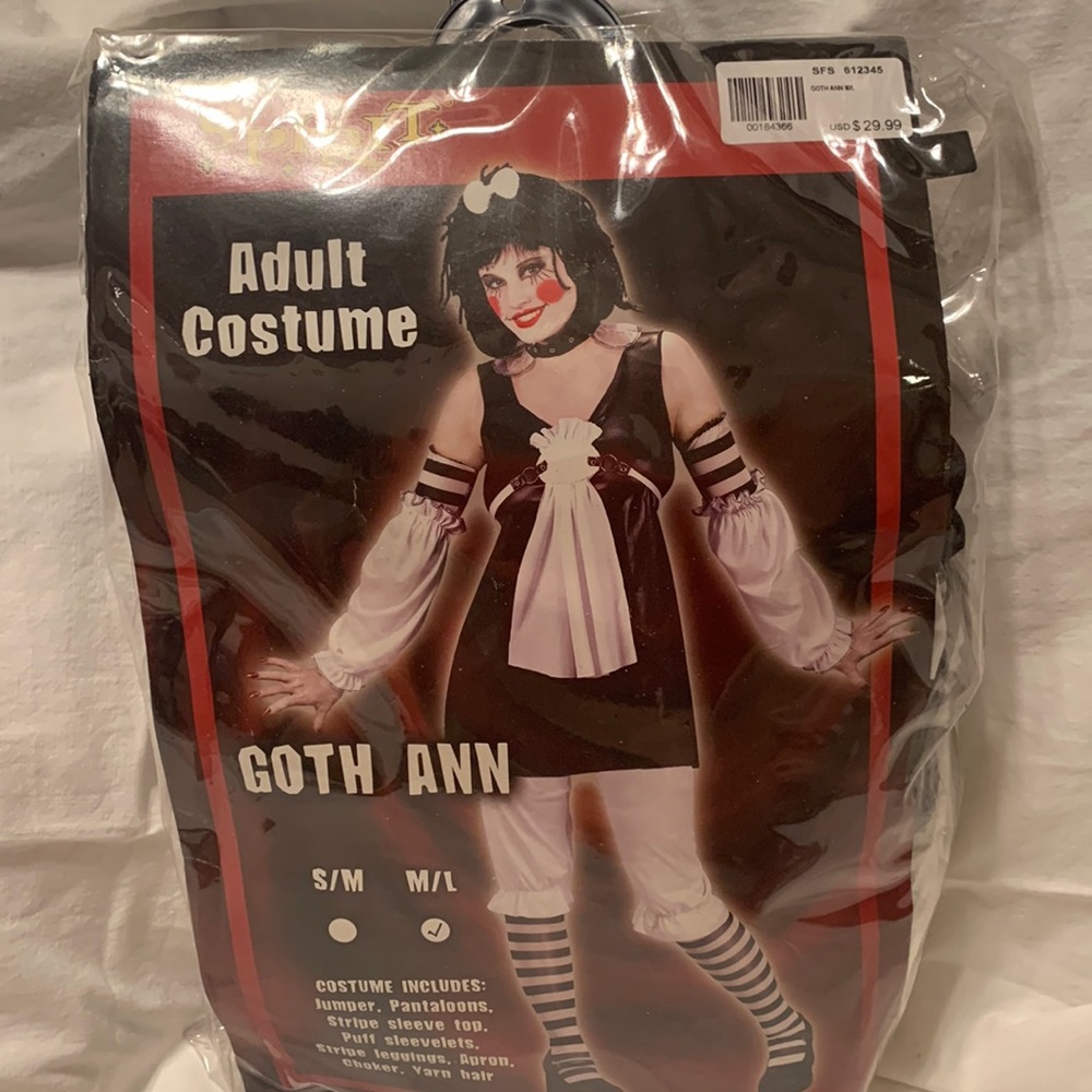 Spirit costume Goth Ann